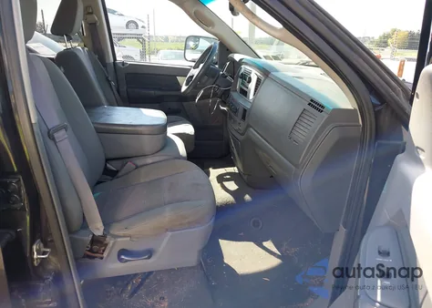 2008 Dodge Ram 1500 Slt z USA, uszkodzony, nr VIN 1D7HU182X8S552792